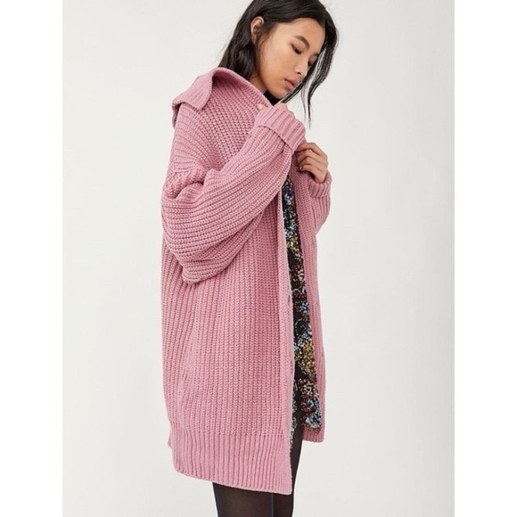 Free People
Knitted oversized Swim Too Deep Cardi - Picture 5 of 7